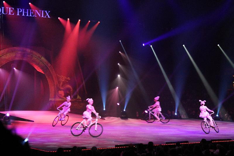 2013-12-15 Cirque Phenix 052.JPG